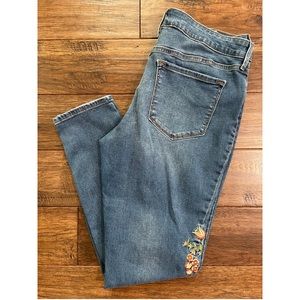 Old Navy Rockstar Embroidered Jeans